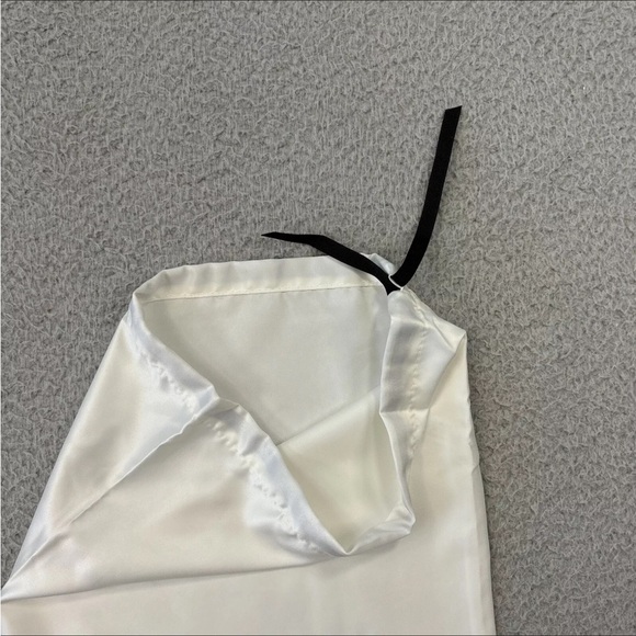 Authentic Gucci Handbag ❤️ FULL INCLUSION ❤️ - Picture 14 of 16